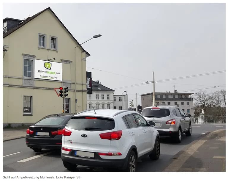 Solinger MEDIA-Wall als digitale Außenwerbung